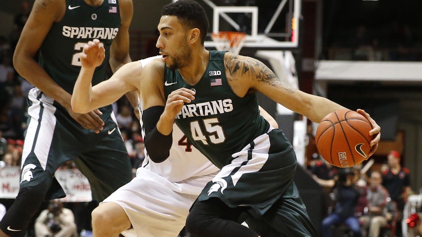 Denzel valentine sales michigan state jersey
